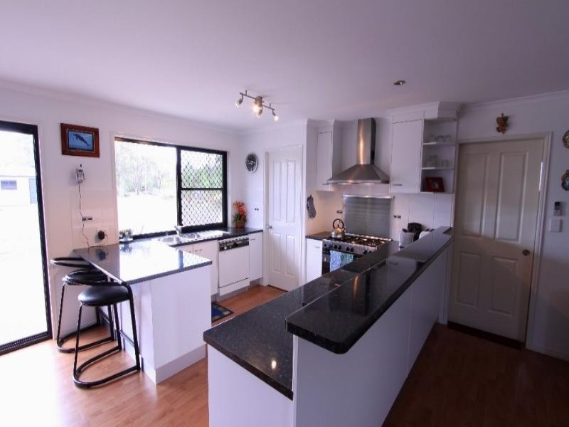 53 Gunsynd Grove, Branyan QLD 4670