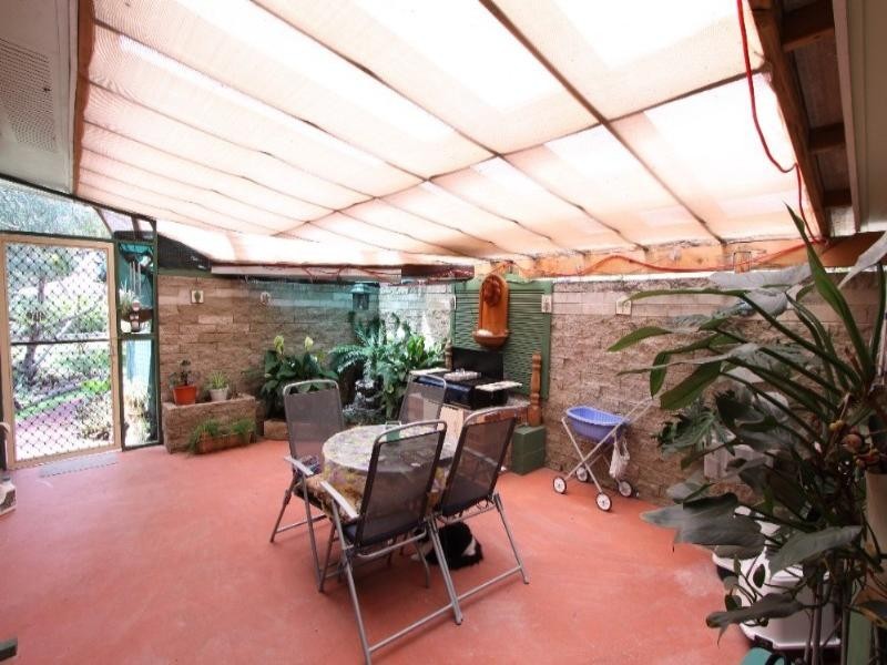 48 Avenell Street, Avenell Heights QLD 4670