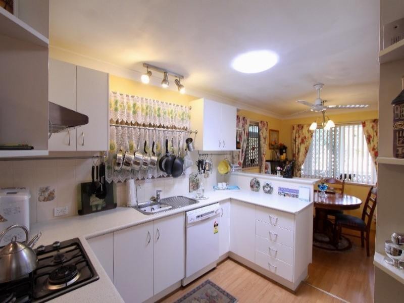 48 Avenell Street, Avenell Heights QLD 4670