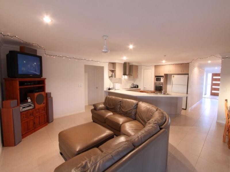 4 Trinity Close, Bargara QLD 4670