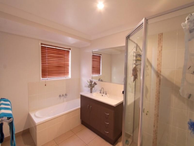 4 Trinity Close, Bargara QLD 4670