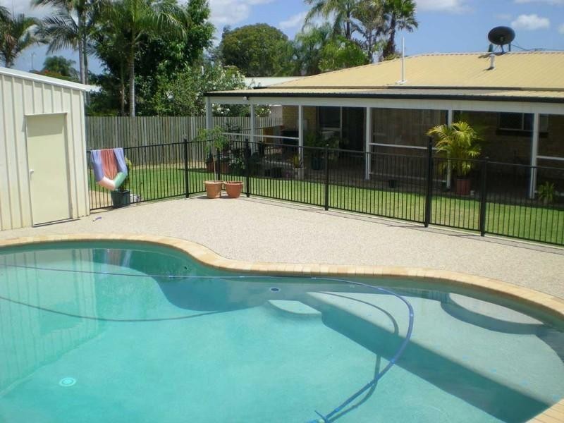 27 Avokahville Avenue, Avoca QLD 4670