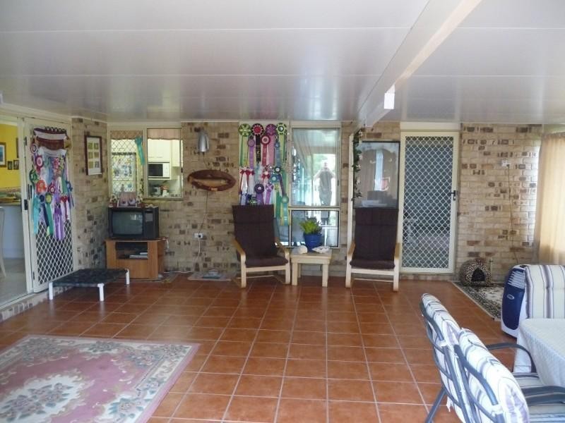 42 Ferny Avenue, Avoca QLD 4670