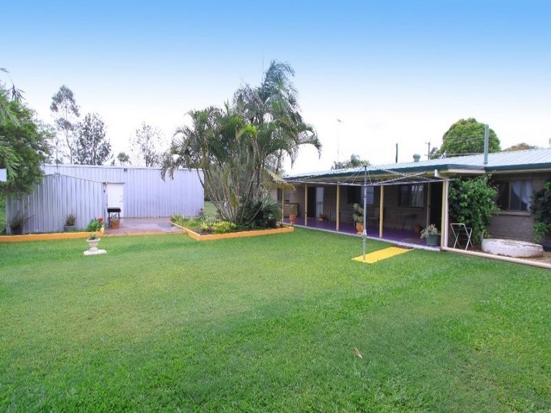 17 Sharon Road, Sharon QLD 4670