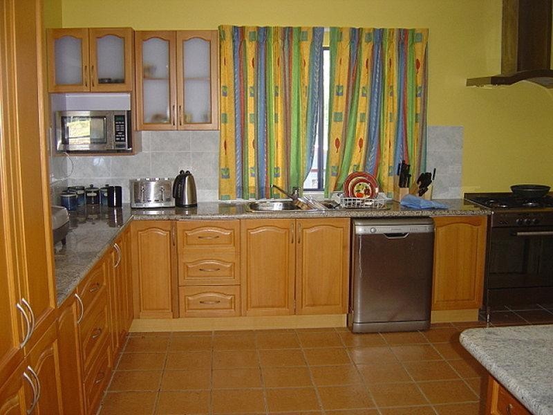 33 Lorikeet Avenue, Woodgate QLD 4660