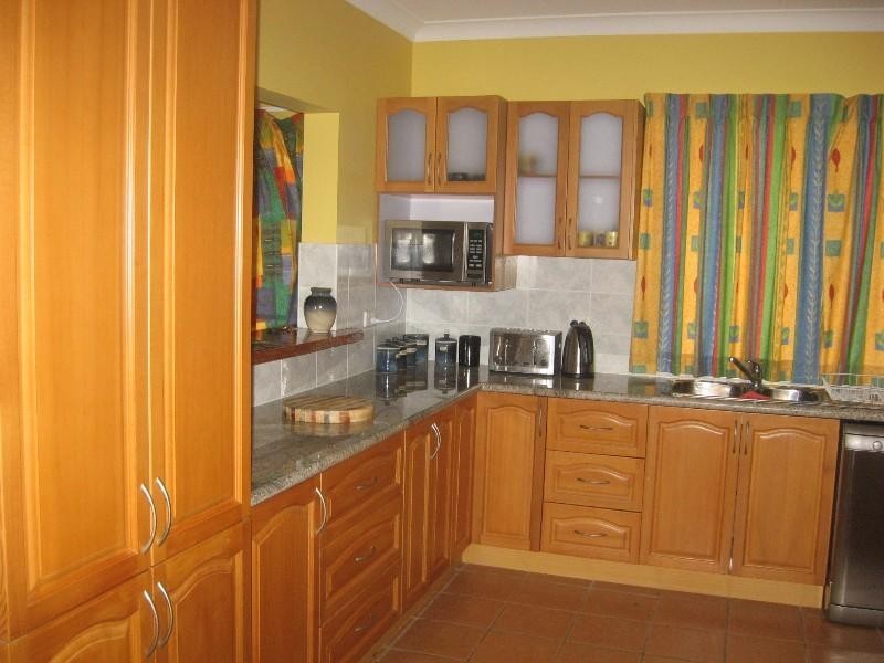 33 Lorikeet Avenue, Woodgate QLD 4660