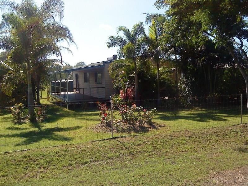 25 Grettons Road, Gin Gin QLD 4671