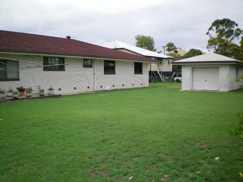 20 Queen Street, Bundaberg North QLD 4670