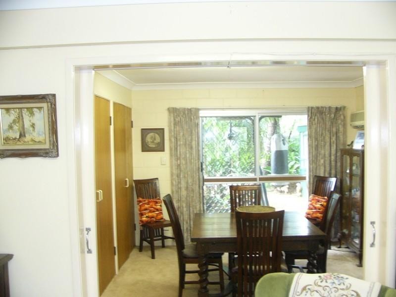 27 Pacific Boulevard, Moore Park Beach QLD 4670