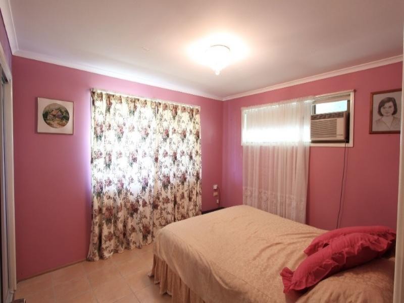 7 Shetland Court, Branyan QLD 4670