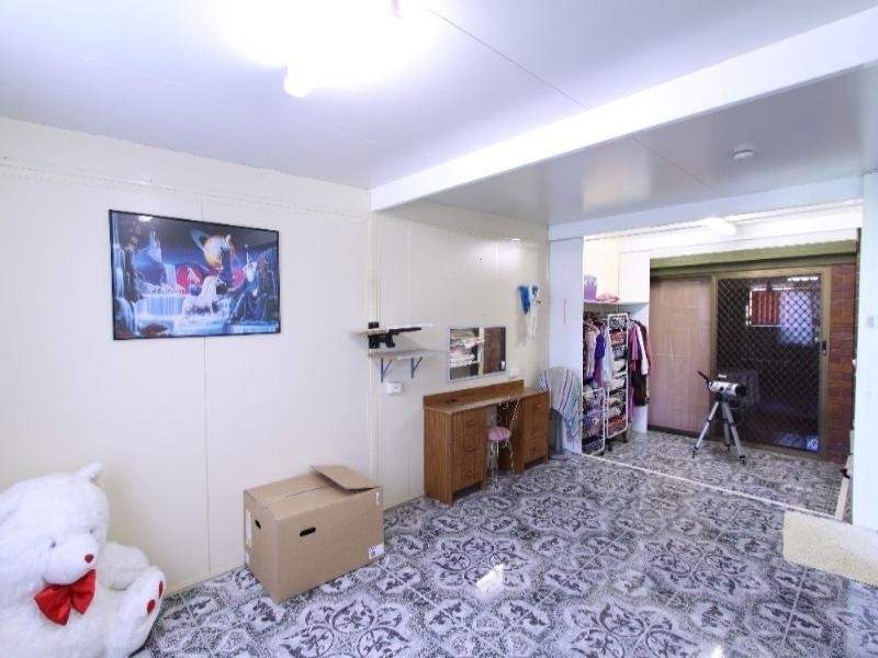 7 Shetland Court, Branyan QLD 4670