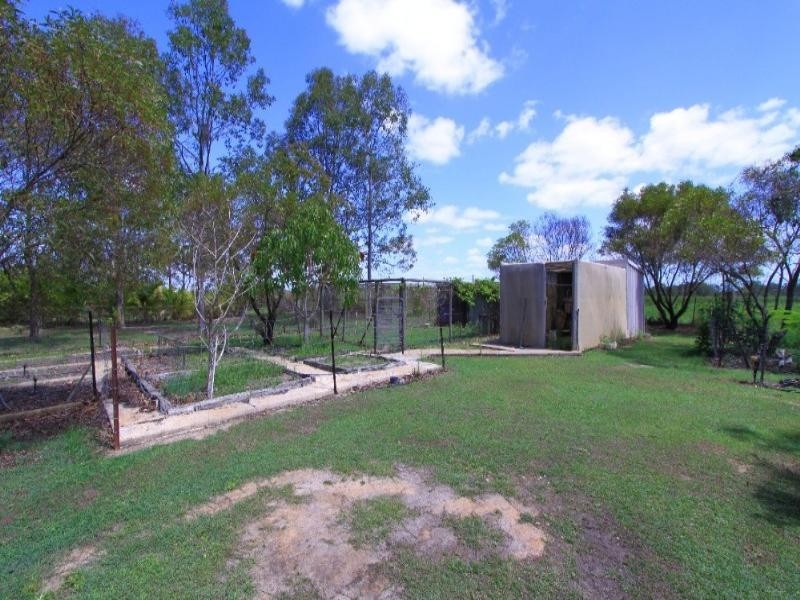 7 Shetland Court, Branyan QLD 4670