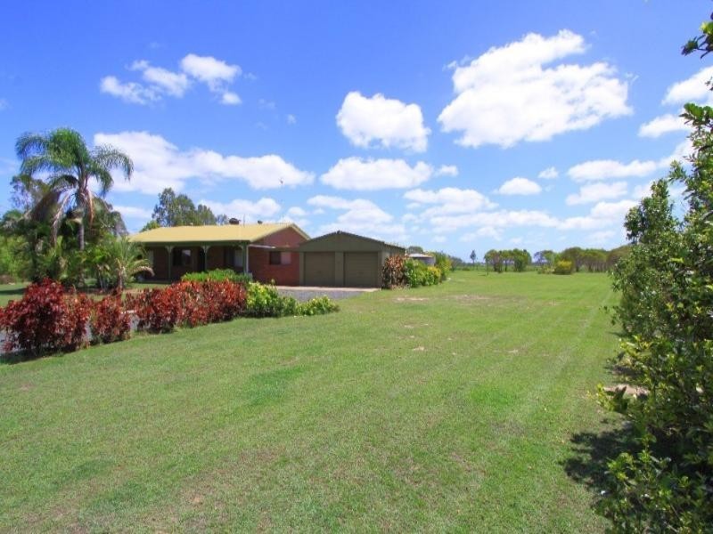 7 Shetland Court, Branyan QLD 4670