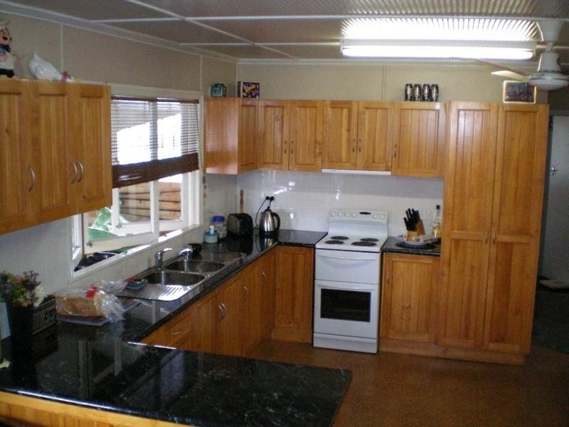 3 Brasch Street, Kepnock QLD 4670