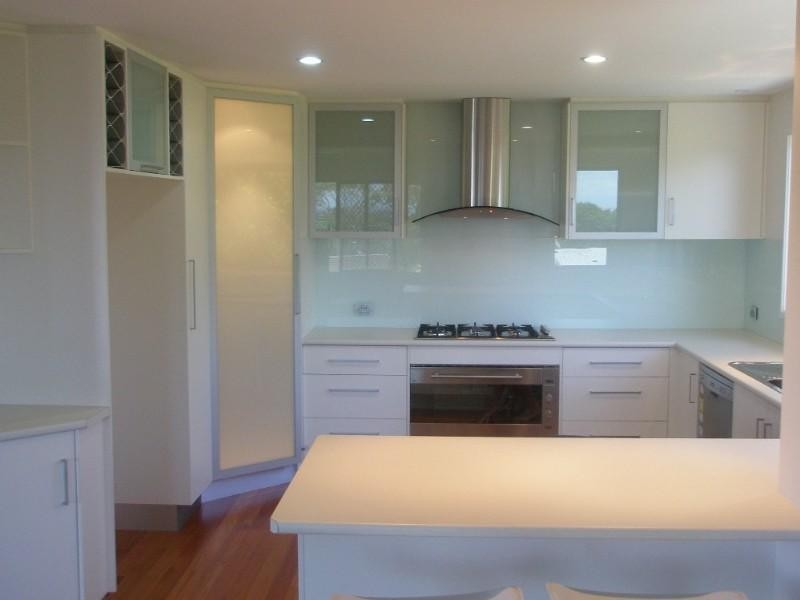 33 Heathwood Crescent, Qunaba QLD 4670