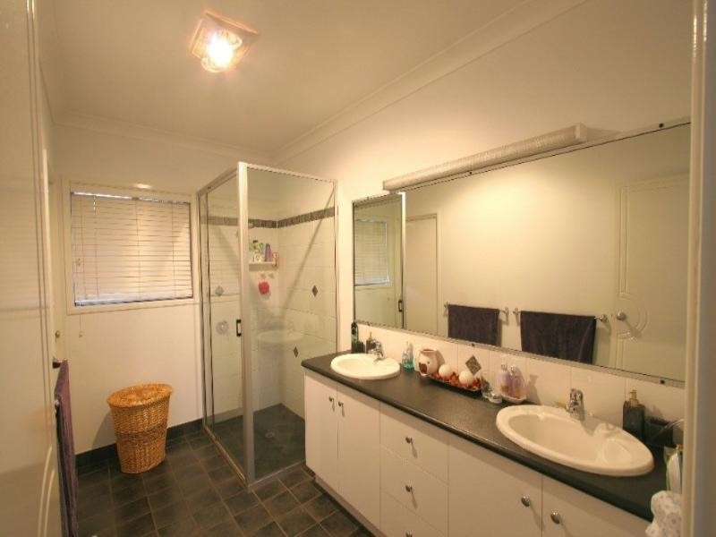 47 Arcadia Drive, Branyan QLD 4670