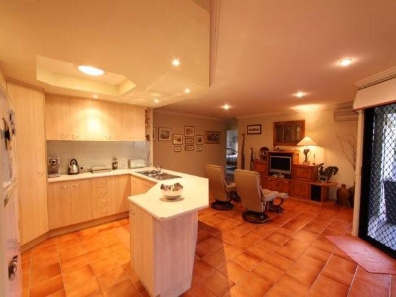 32 Forbes Court, Avoca QLD 4670