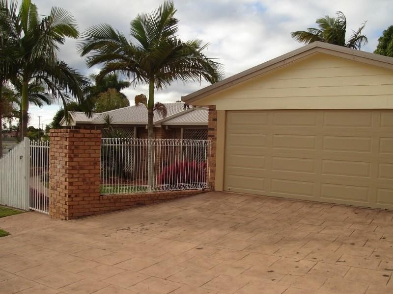 17 The Boulevard, Bundaberg QLD 4670