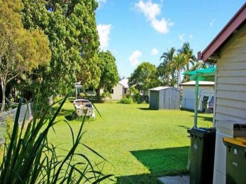 61 Alice Street, Walkervale QLD 4670