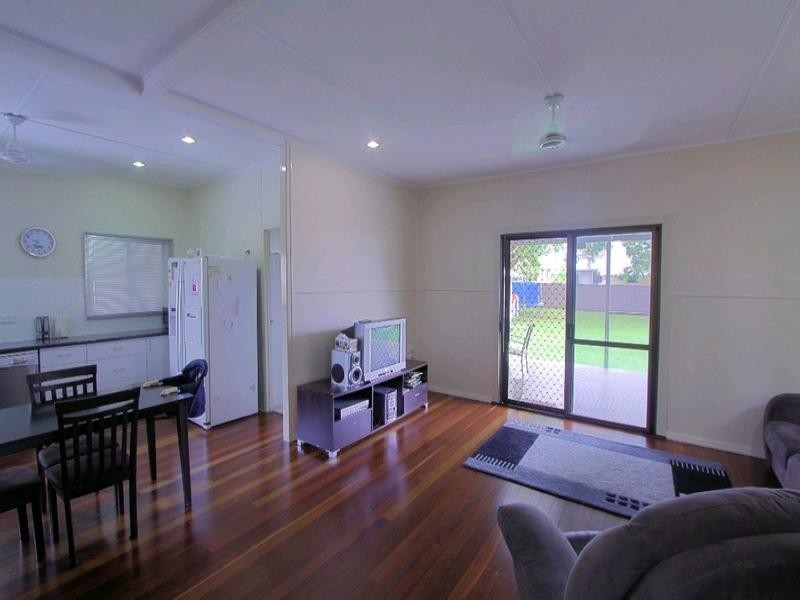 7 Nielsen Street, Svensson Heights QLD 4670