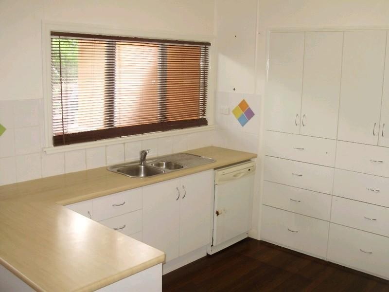 1 Greenwood Street, Kepnock QLD 4670