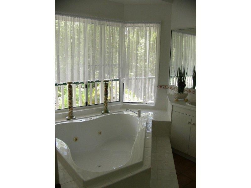 28 Plum Tree Crescent, Moore Park Beach QLD 4670