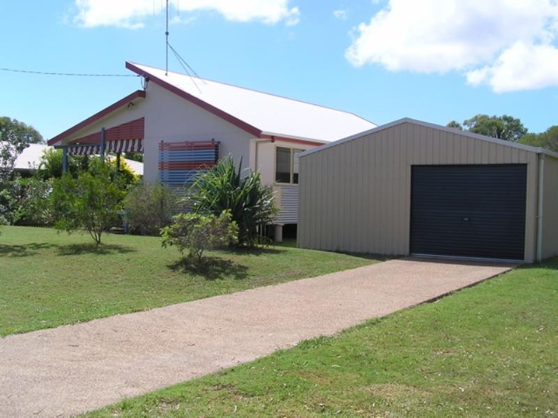 8 Orchid Drive, Moore Park Beach QLD 4670