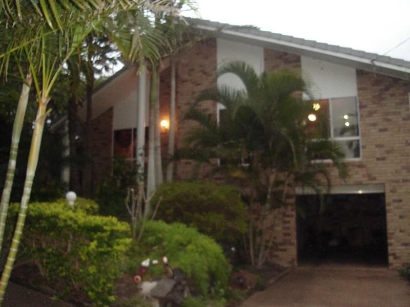 27 Heathwood Crescent, Bundaberg QLD 4670