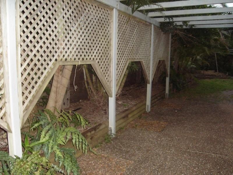 27 Heathwood Crescent, Bundaberg QLD 4670