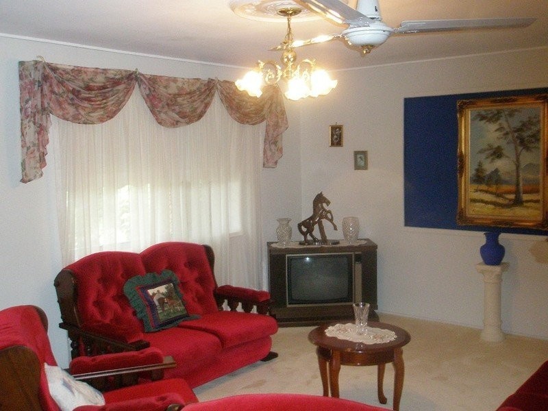Avenell Heights QLD 4670