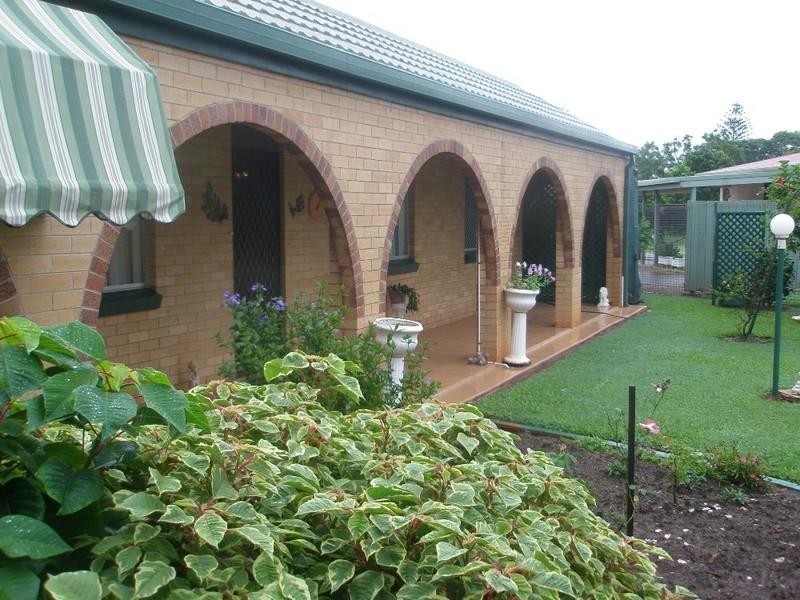 Avenell Heights QLD 4670