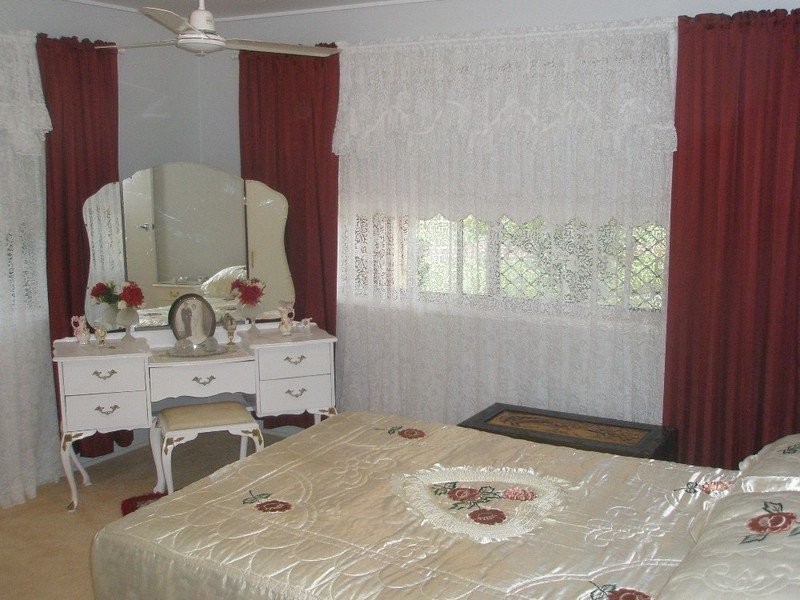 Avenell Heights QLD 4670