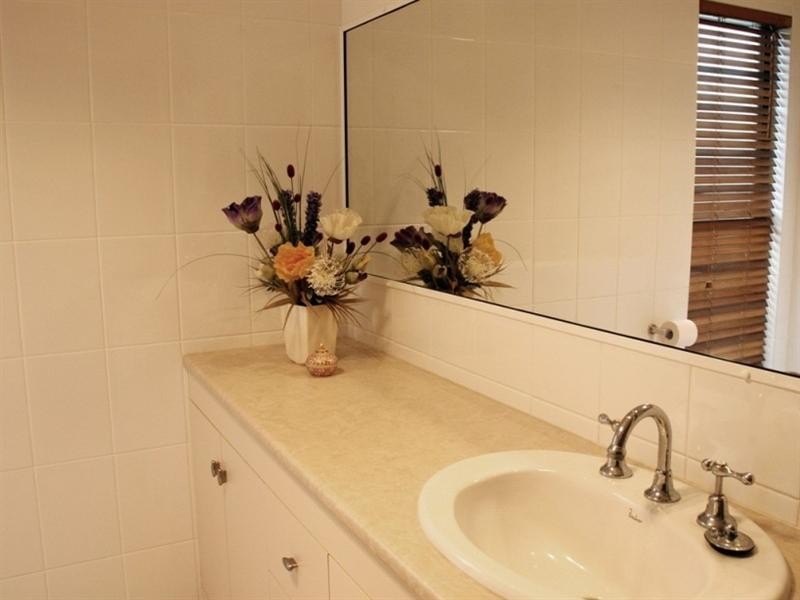 3 Palm Court, Moore Park Beach QLD 4670