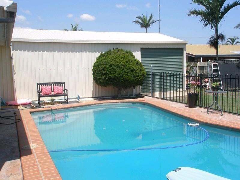 9 Jensen Street, Avenell Heights QLD 4670