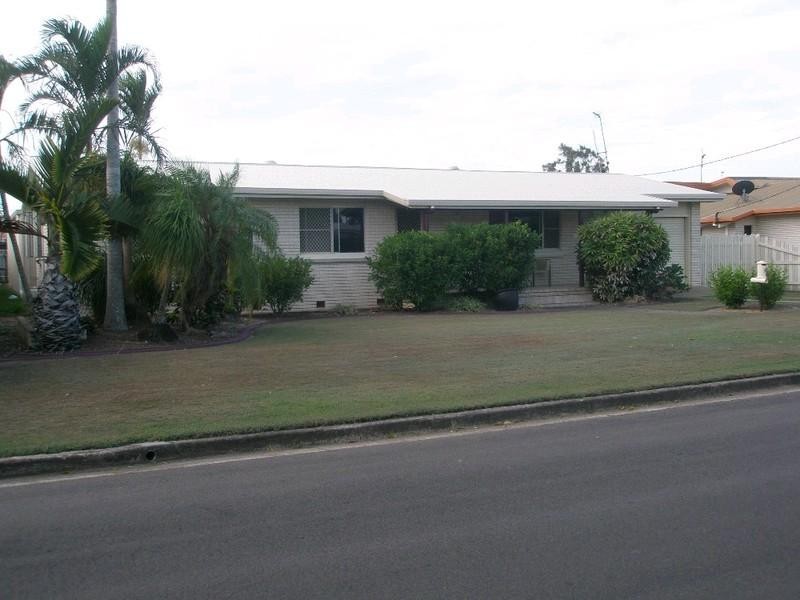 9 Jensen Street, Avenell Heights QLD 4670