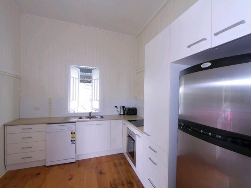 28 Goodwin Street, Bundaberg South QLD 4670