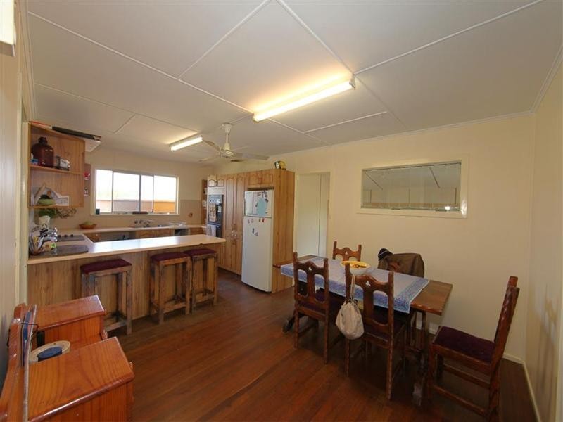 182 St Johns Road, Woongarra QLD 4670