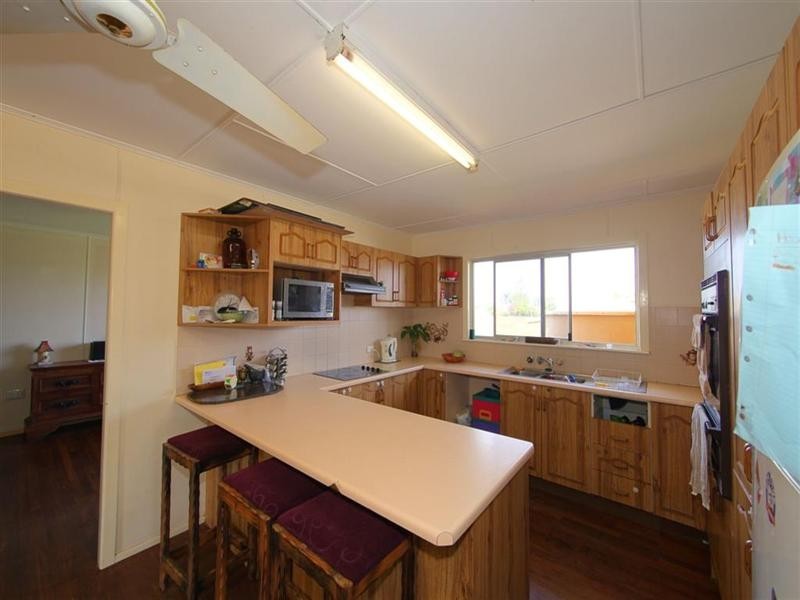 182 St Johns Road, Woongarra QLD 4670