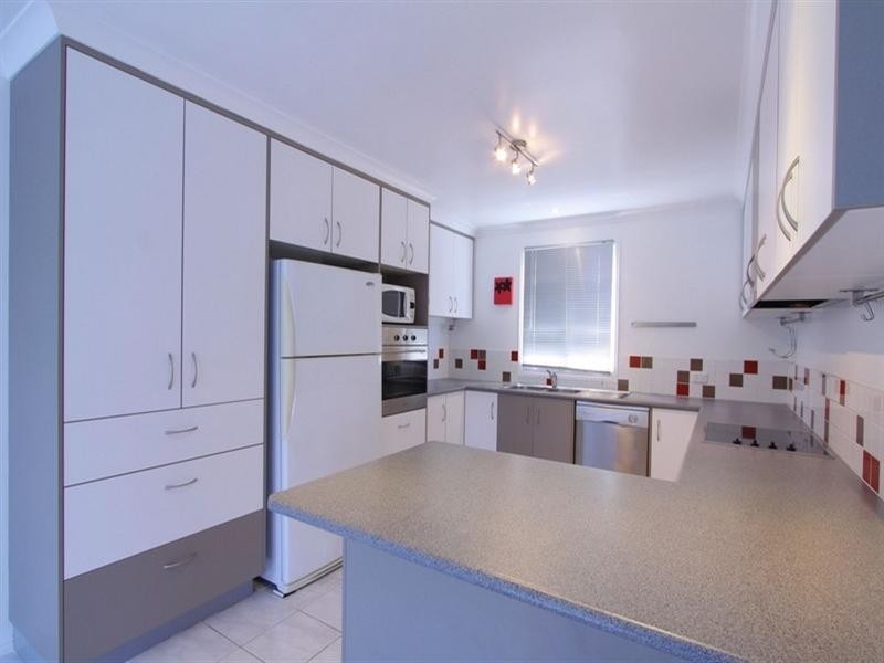 17 Alamein Street, Svensson Heights QLD 4670