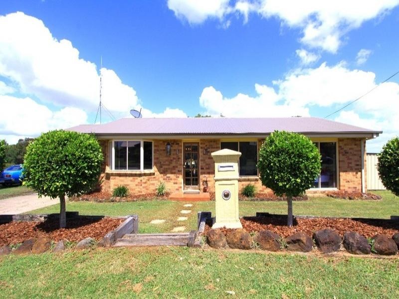 27 Letinic Street, Millbank QLD 4670