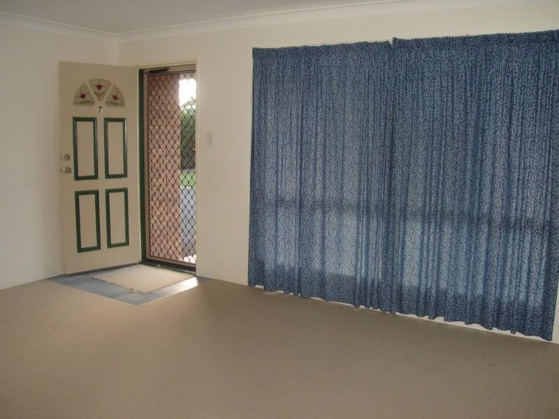 7/238 Barolin Street, Bundaberg QLD 4670
