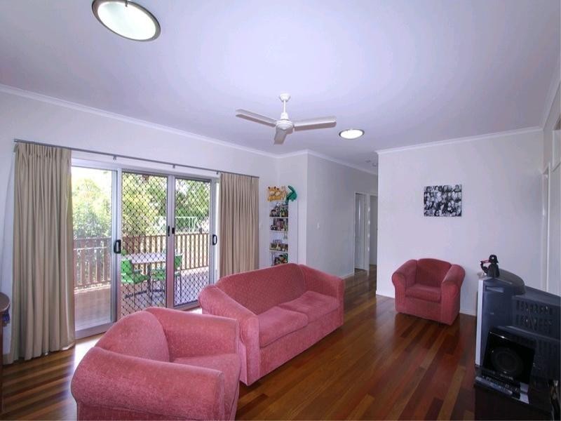 9 Isambert Lane, Millbank QLD 4670