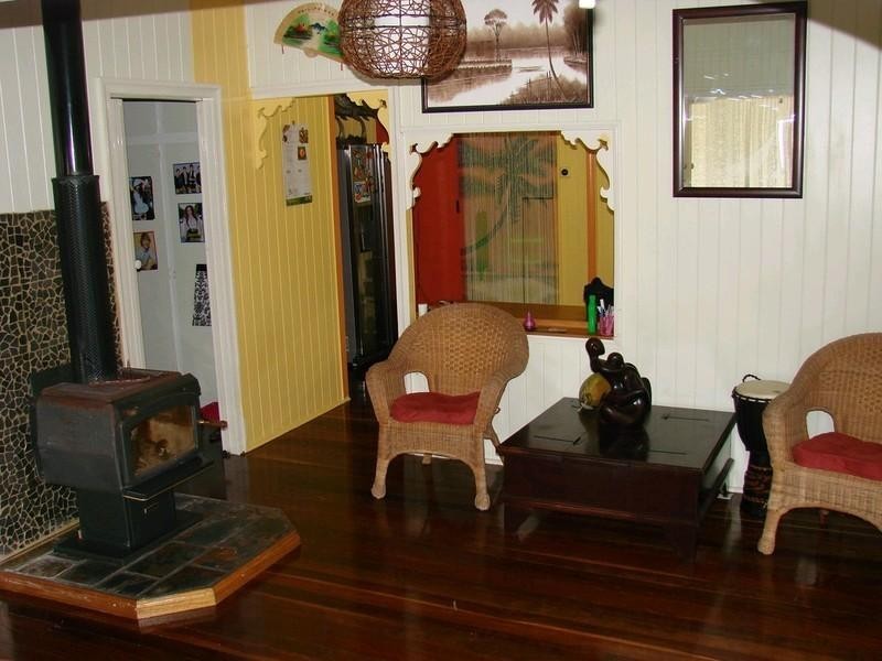 8 Tallon Street, Bundaberg North QLD 4670