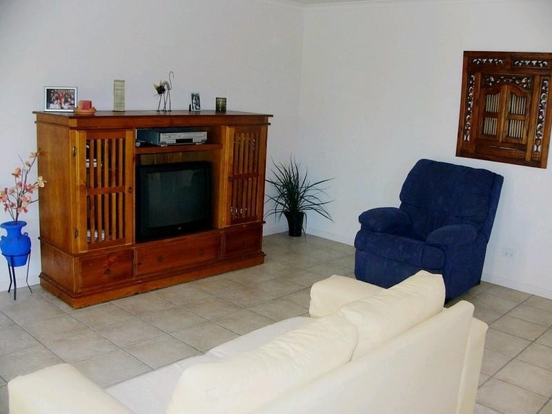 9 Norman Terrace, Bargara QLD 4670