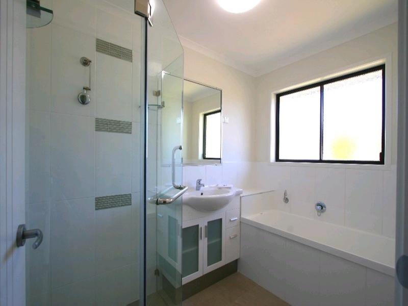 21 Bowen Street, Avondale QLD 4670