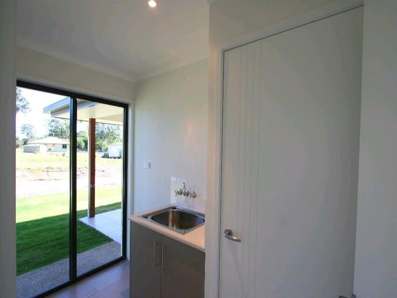 21 Bowen Street, Avondale QLD 4670