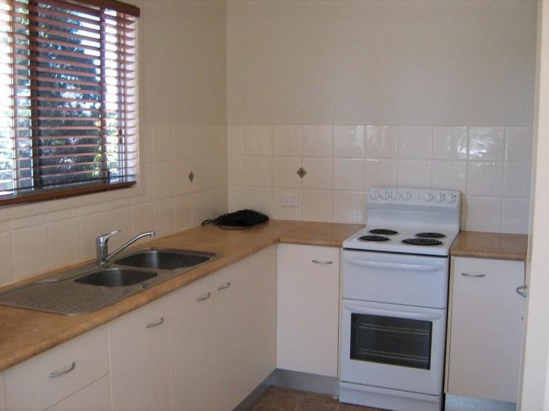 2 Grace Street, Avoca QLD 4670