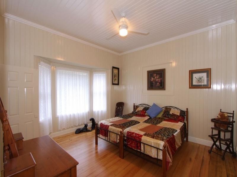 61 Crofton Street, Bundaberg West QLD 4670