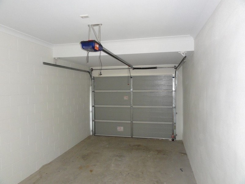 2/16 Degunst Street, Kepnock QLD 4670