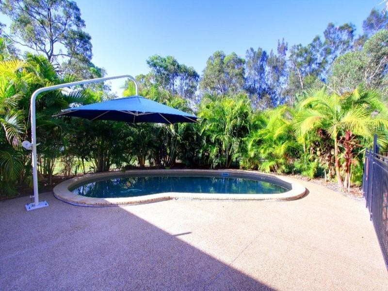 9 Aquamarine Road, Branyan QLD 4670